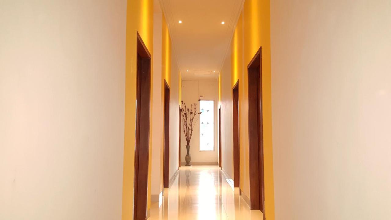 Sunrise Hotel Jogja Kejayan Exterior foto