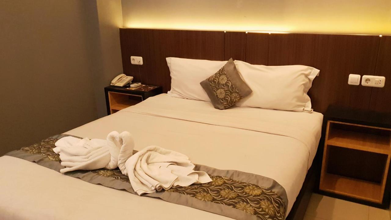 Sunrise Hotel Jogja Kejayan Exterior foto